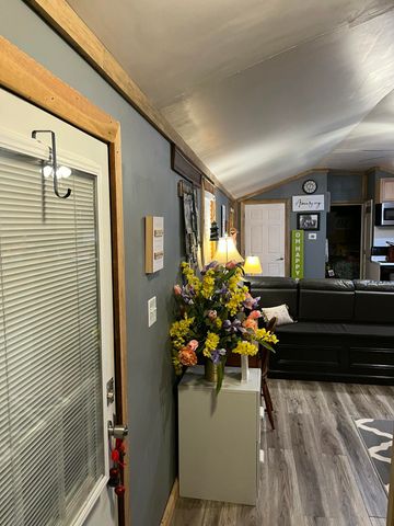 209 Brandy Lane, Stanton, KY 40380