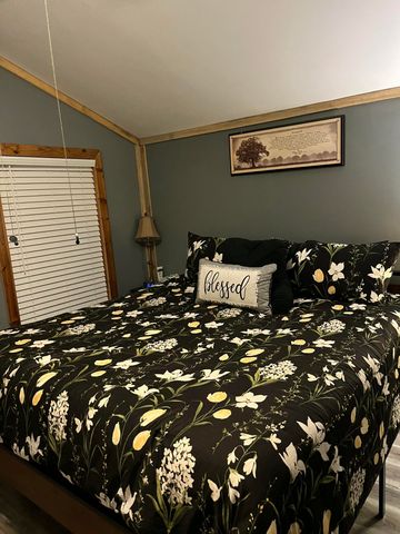 209 Brandy Lane, Stanton, KY 40380