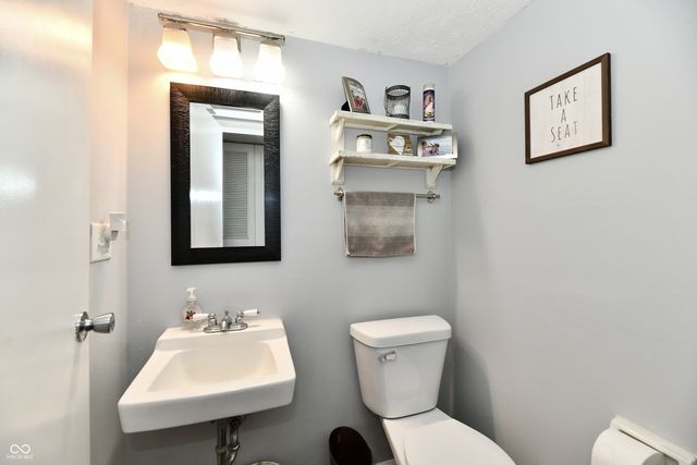 7613 Dawnwood Court, Indianapolis, IN 46227