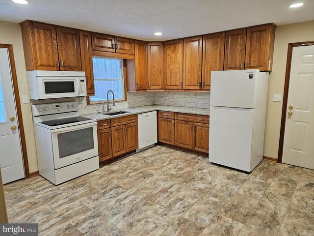 26314 FOREST HALL DR, Mechanicsville, MD 20659