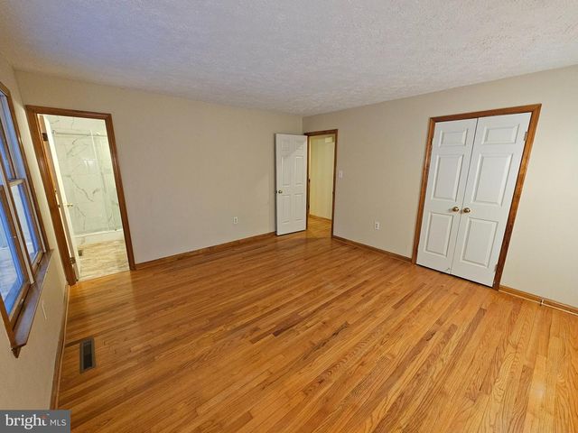 26314 FOREST HALL DR, Mechanicsville, MD 20659