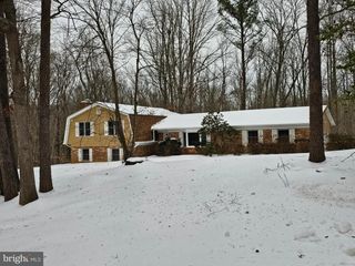 26314 FOREST HALL DR, Mechanicsville, MD 20659