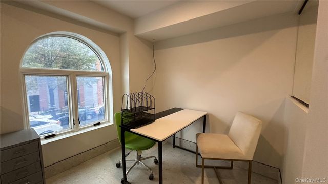 1521 E New York Avenue, Brooklyn, NY 11212