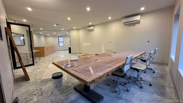 1521 E New York Avenue, Brooklyn, NY 11212