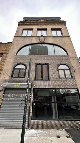 1521 E New York Avenue, Brooklyn, NY 11212