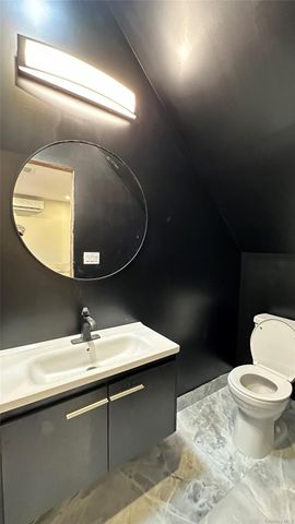 1521 E New York Avenue, Brooklyn, NY 11212