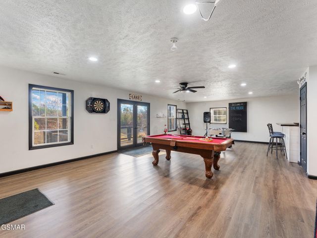 1033 Sunset View Road, Sevierville, TN 37876