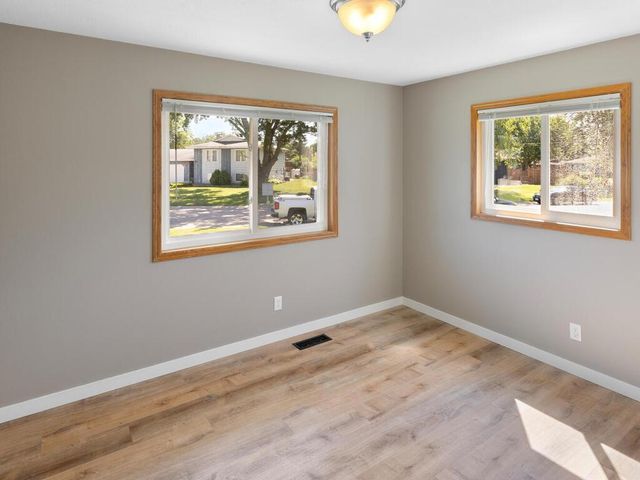 16469 Glengary Court W, Lakeville, MN 55068