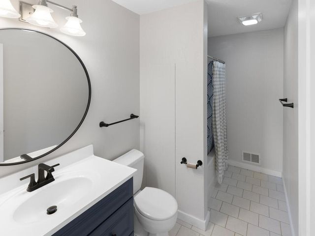 16469 Glengary Court W, Lakeville, MN 55068