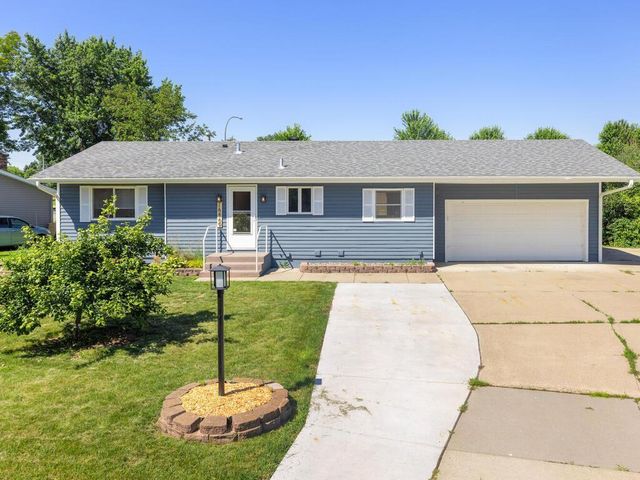 16469 Glengary Court W, Lakeville, MN 55068