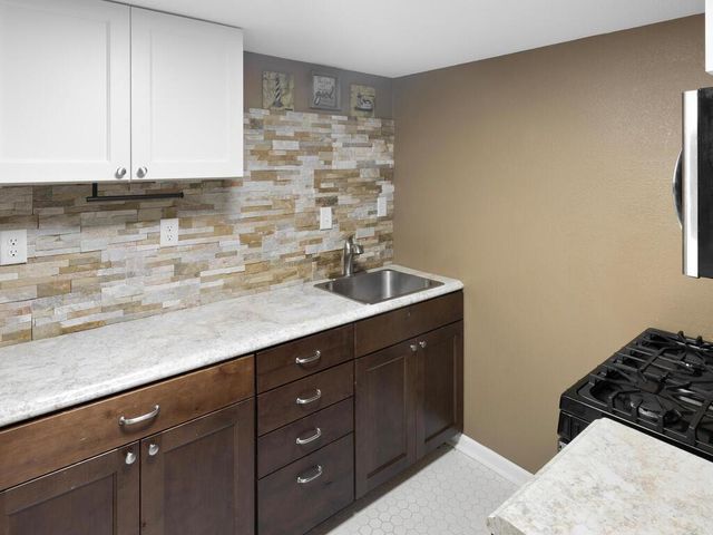 16469 Glengary Court W, Lakeville, MN 55068