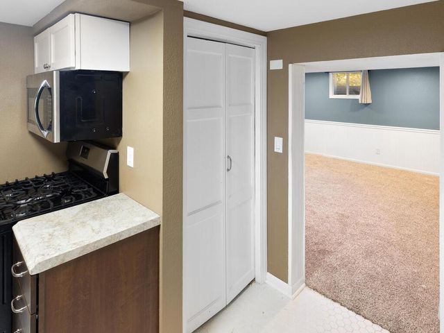 16469 Glengary Court W, Lakeville, MN 55068
