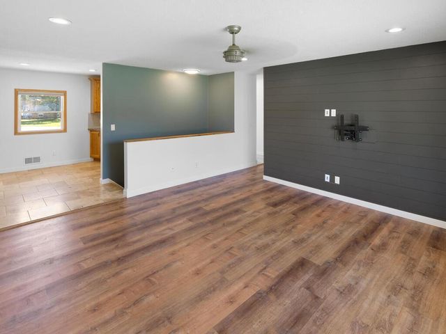 16469 Glengary Court W, Lakeville, MN 55068