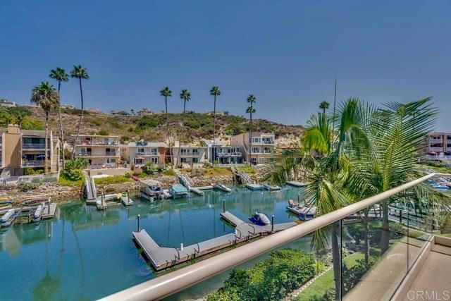 4529 Cove Drive 101, Carlsbad, CA 92008