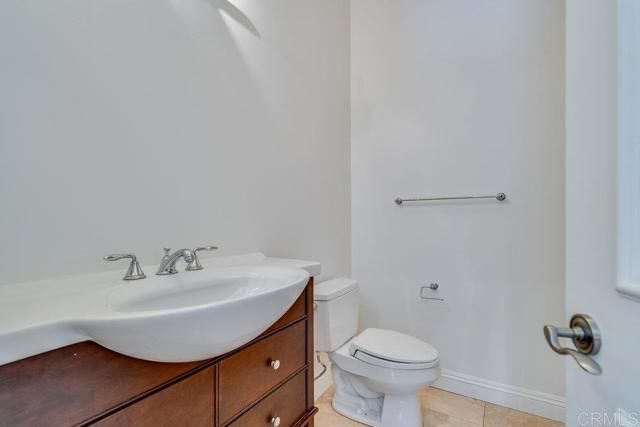 4529 Cove Drive 101, Carlsbad, CA 92008