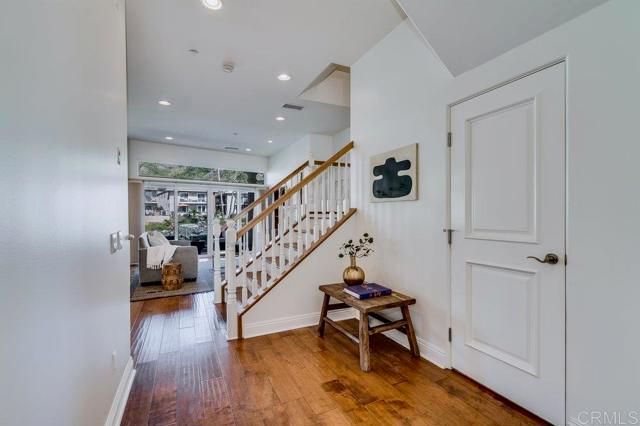 4529 Cove Drive 101, Carlsbad, CA 92008