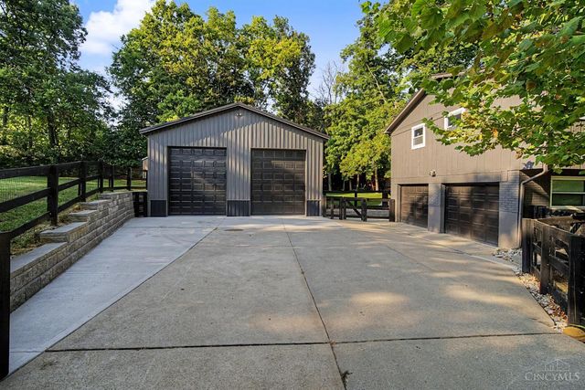 9169 Wintergreen Drive, West Chester, OH 45069
