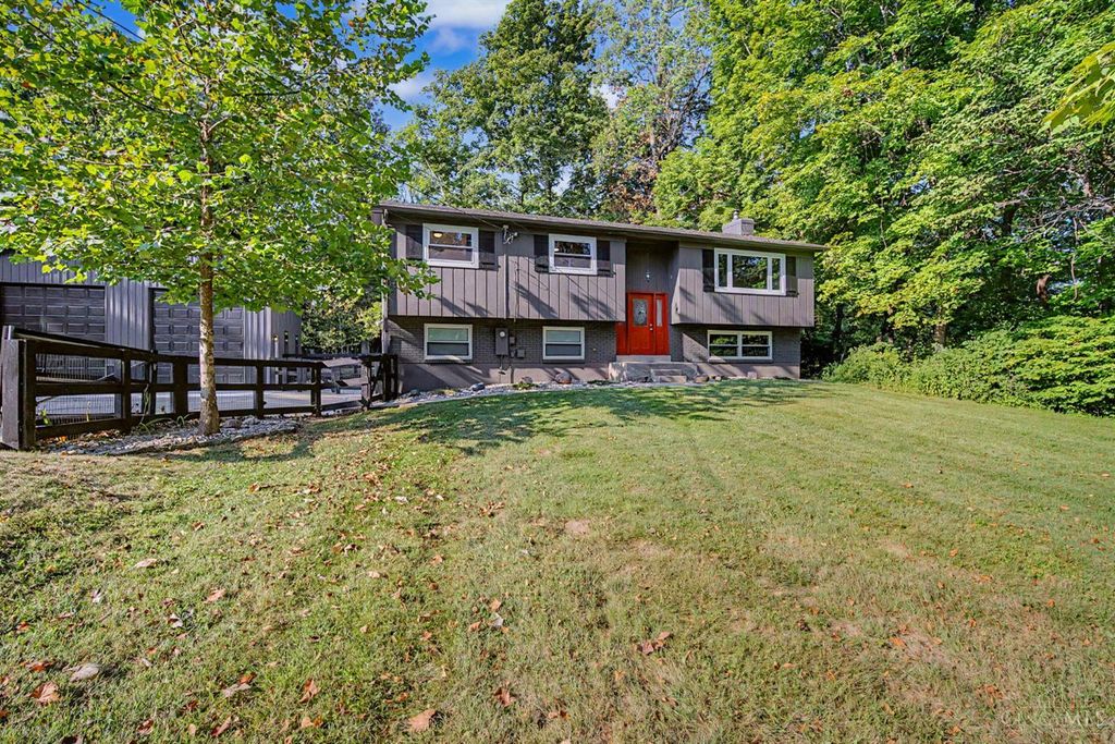 9169 Wintergreen Drive, West Chester, OH 45069