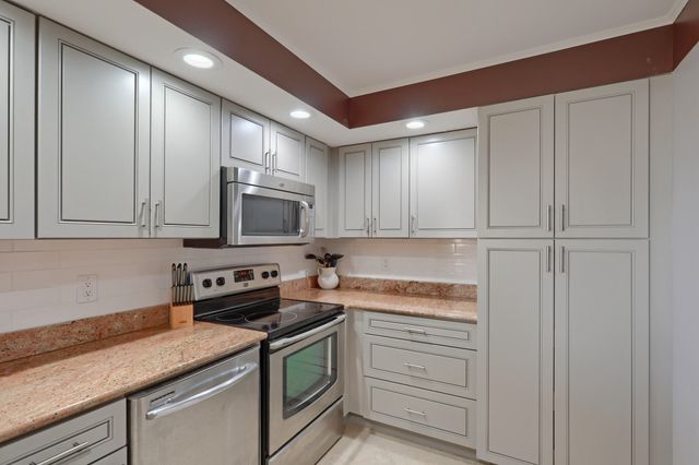 2800 N Ocean Drive A, Riviera Beach, FL 33404