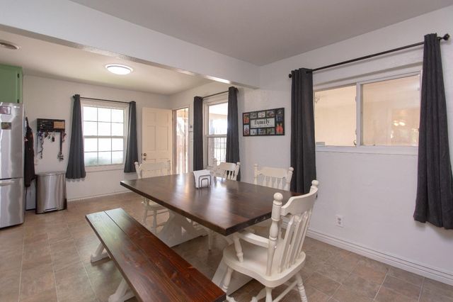 401 Fortuna Ave, Modesto, CA 95354