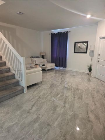 21124 NE 8th Ave, Miami, FL 33179