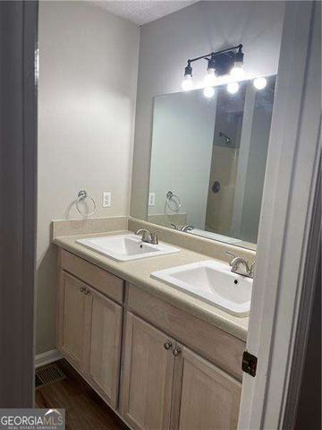 3359 Tia Trace NW, Kennesaw, GA 30152