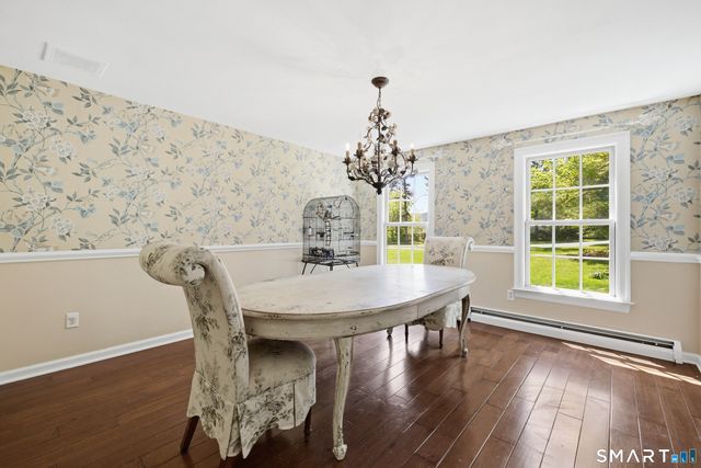 17 Wolfpits Road, Bethel, CT 06801