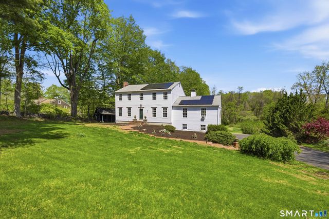 17 Wolfpits Road, Bethel, CT 06801