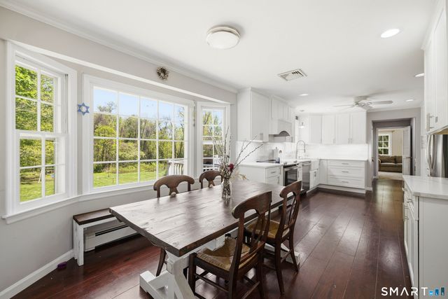17 Wolfpits Road, Bethel, CT 06801