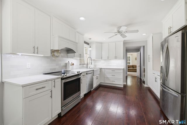 17 Wolfpits Road, Bethel, CT 06801