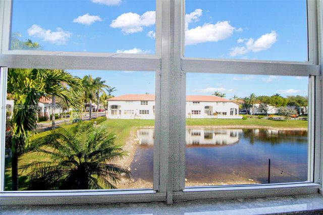 11491 NW 78th Ter, Doral, FL 33178