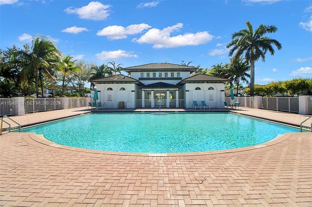 11491 NW 78th Ter, Doral, FL 33178