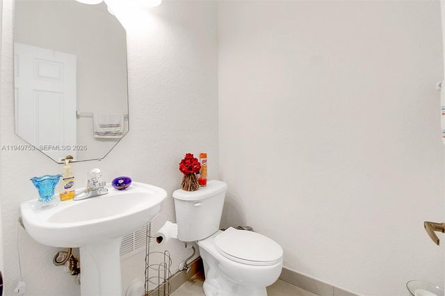 11491 NW 78th Ter, Doral, FL 33178