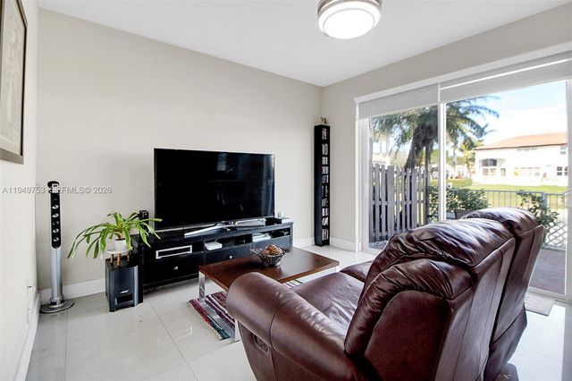 11491 NW 78th Ter, Doral, FL 33178