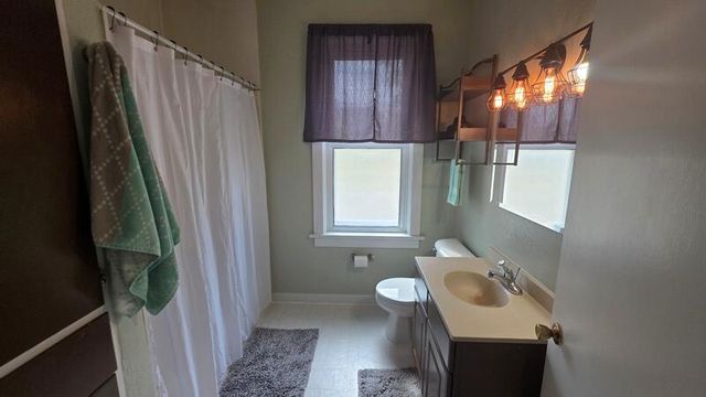 1120 Hamilton STREET, Manitowoc, WI 54220
