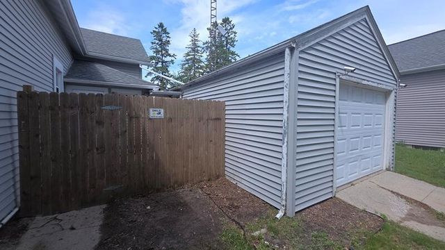 1120 Hamilton STREET, Manitowoc, WI 54220