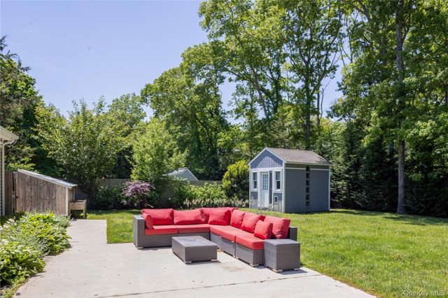 29 Matthews Drive, Remsenburg, NY 11972