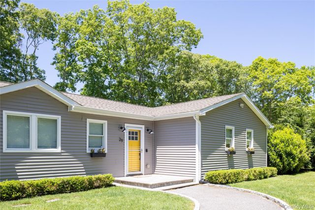 29 Matthews Drive, Remsenburg, NY 11972