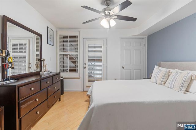 330 Monroe Street 3R, Hoboken, NJ 07030