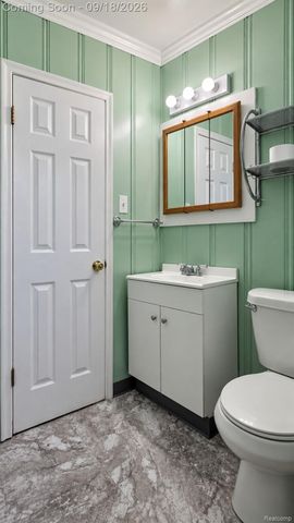 26095 Powers Avenue, Dearborn Heights, MI 48125