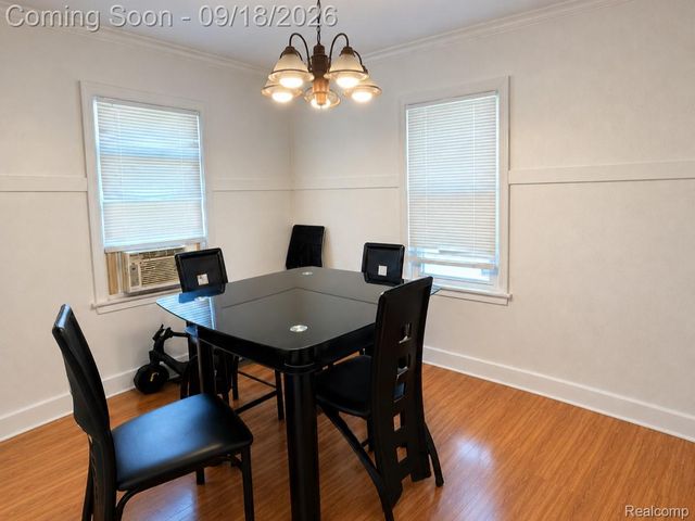 26095 Powers Avenue, Dearborn Heights, MI 48125