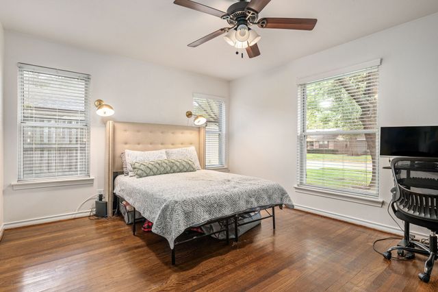 11636 Lochwood Boulevard, Dallas, TX 75218