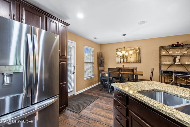10509 Venado Dr, Louisville, KY 40291