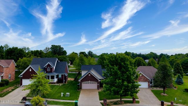 10509 Venado Dr, Louisville, KY 40291