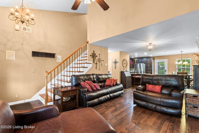 10509 Venado Dr, Louisville, KY 40291