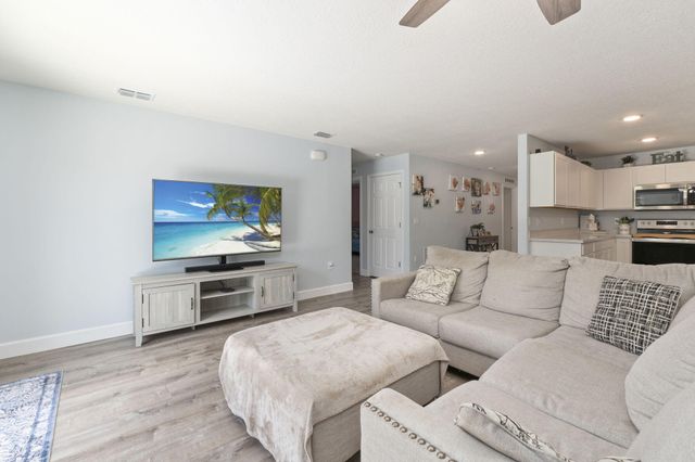 692 SW Hamberland Avenue, Port St. Lucie, Port St Lucie, FL 34953
