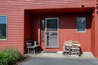 355 Lyman Bacheller Road B, Hartford, VT 05059