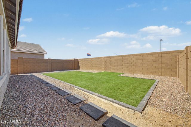7922 W SANDS Road, Glendale, AZ 85303