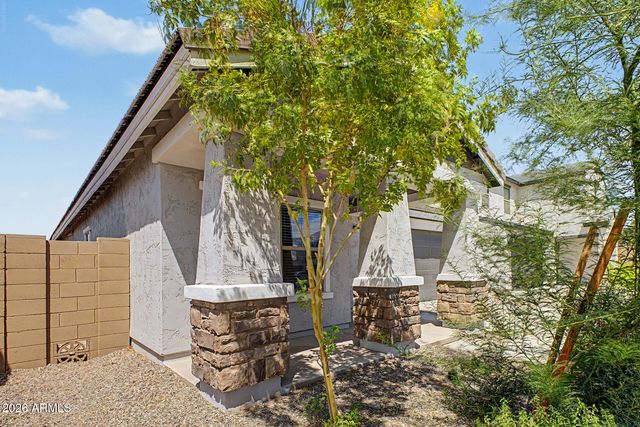 7922 W SANDS Road, Glendale, AZ 85303