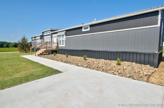 114126 S 4203 Road, Checotah, OK 74426